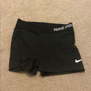 Nike pro spandex small
